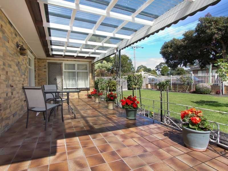 33 Leon Avenue, Rosebud VIC 3939