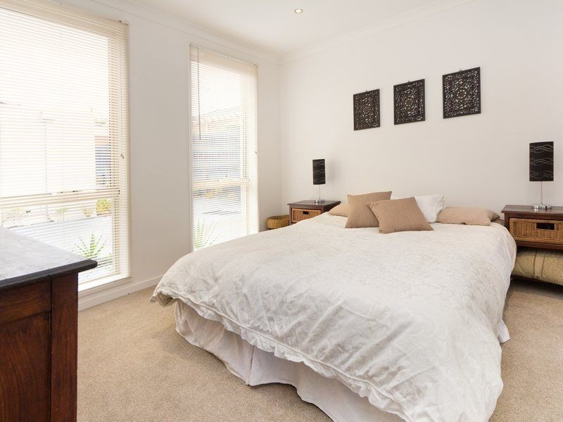 5/24 Lucerne Avenue, Mornington VIC 3931