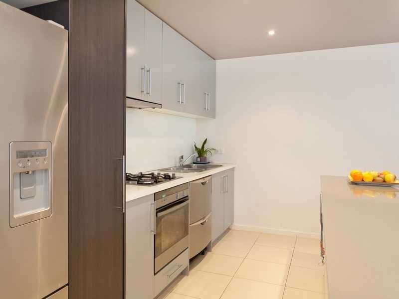 34 Evergreen Boulevard, Clayton South VIC 3169