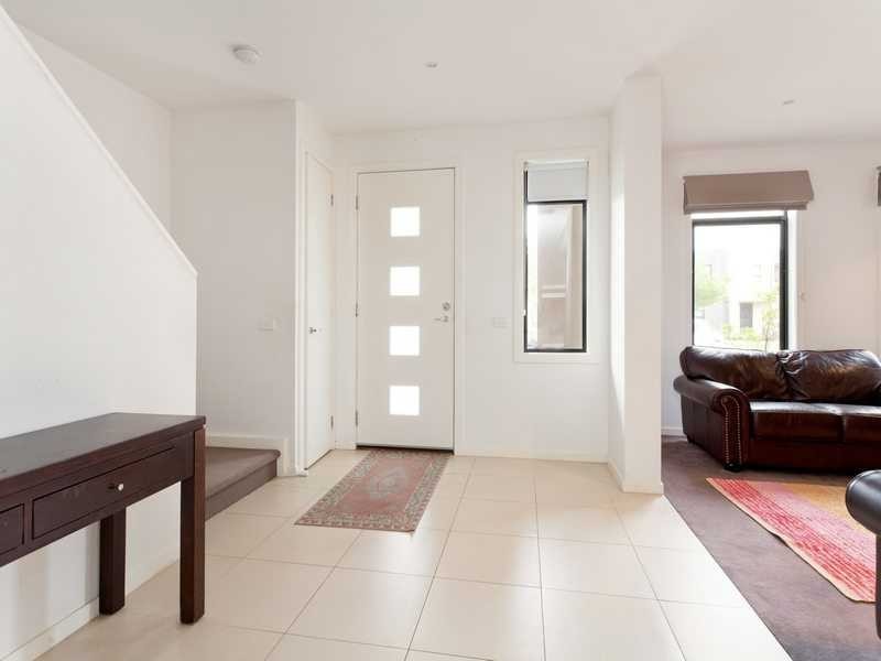 34 Evergreen Boulevard, Clayton South VIC 3169