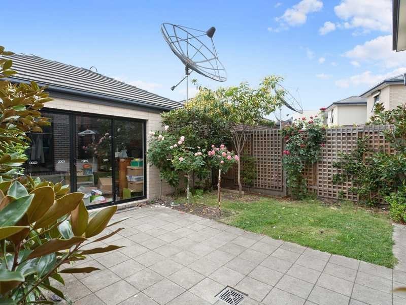 34 Evergreen Boulevard, Clayton South VIC 3169