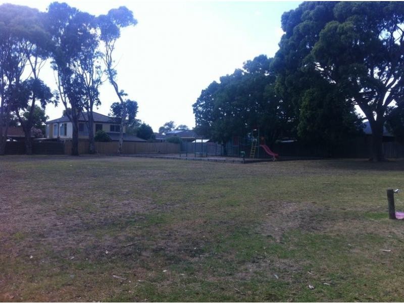 36 Alameda Avenue, Mornington VIC 3931