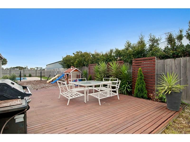 21 Lynn Close, Mornington VIC 3931