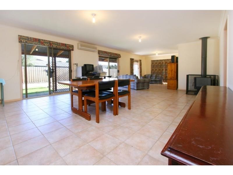 26 Davies Street, Safety Beach VIC 3936