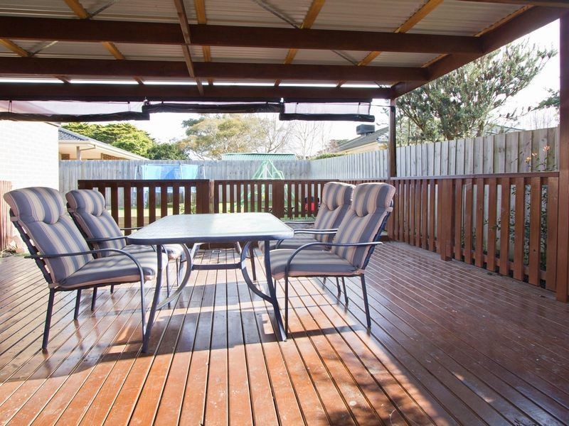 27 Orchard Grove, Tyabb VIC 3913