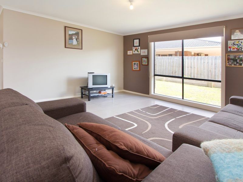 27 Orchard Grove, Tyabb VIC 3913