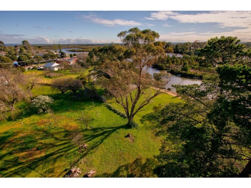 129-135 South Gippsland Highway, Tooradin VIC 3980