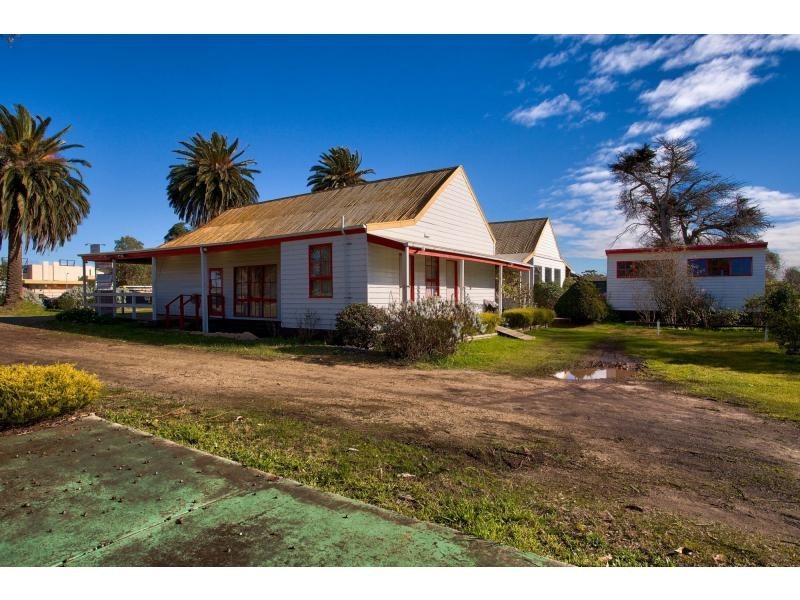 129-135 South Gippsland Highway, Tooradin VIC 3980
