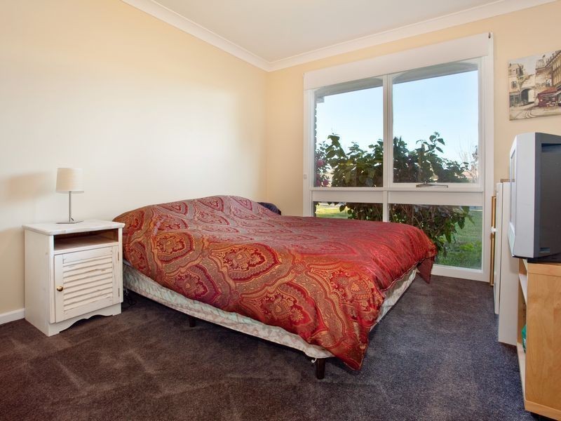 85 Sladen Street, Cranbourne VIC 3977