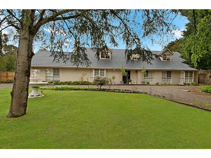 4 Mount Eliza Way, Mount Eliza VIC 3930