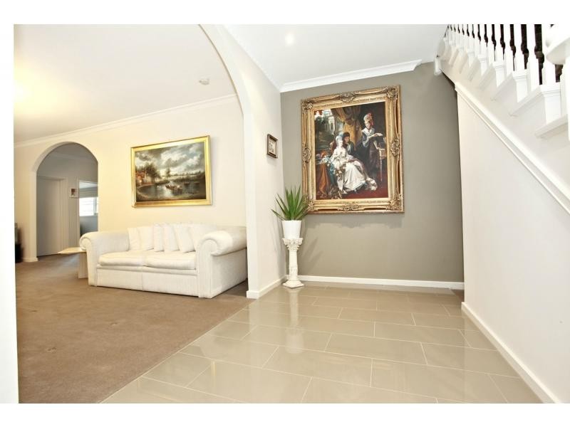 4 Mount Eliza Way, Mount Eliza VIC 3930