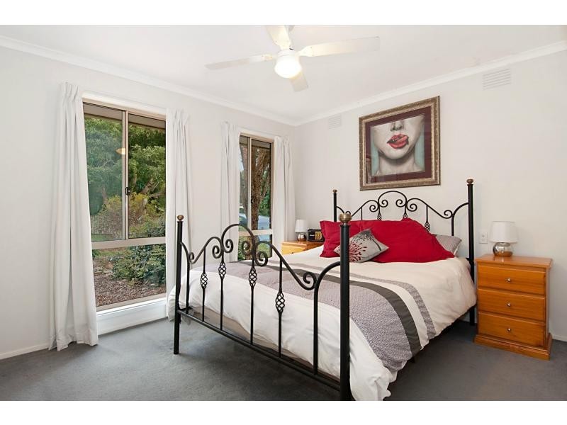 23 Pembroke Drive, Somerville VIC 3912