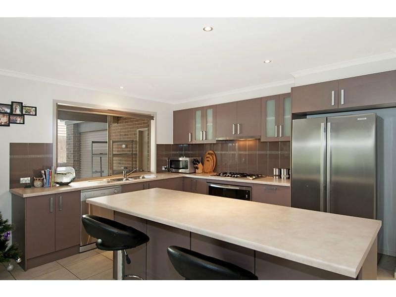 11 Dalton Drive, Tyabb VIC 3913