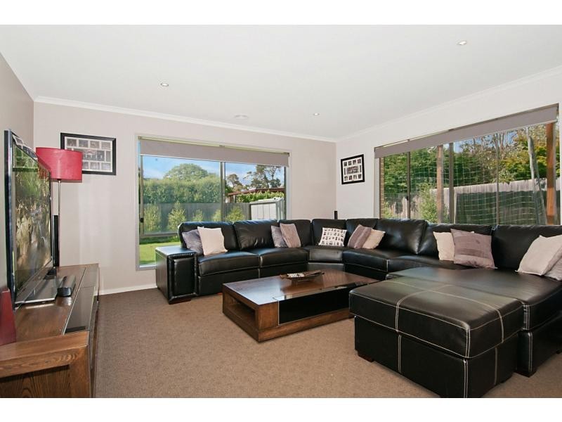 11 Dalton Drive, Tyabb VIC 3913