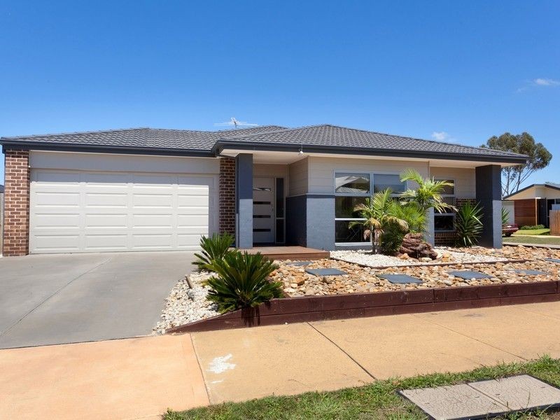 16 Elle Way, Tyabb VIC 3913