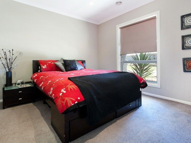 16 Elle Way, Tyabb VIC 3913