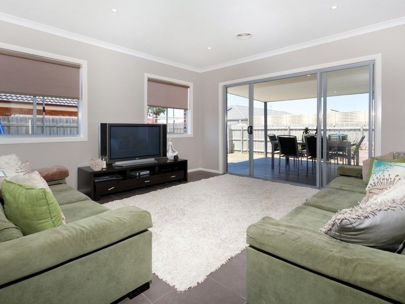 16 Elle Way, Tyabb VIC 3913