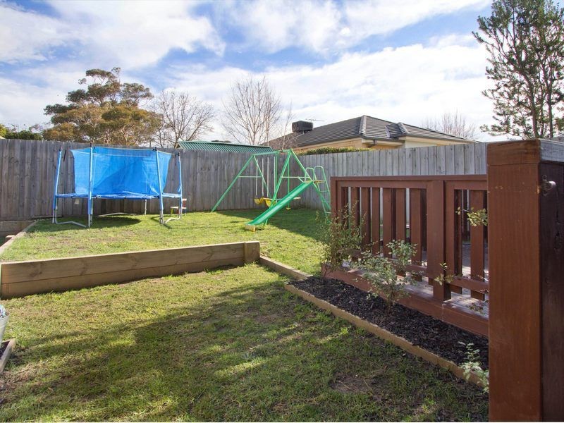 27 Orchard Grove, Tyabb VIC 3913