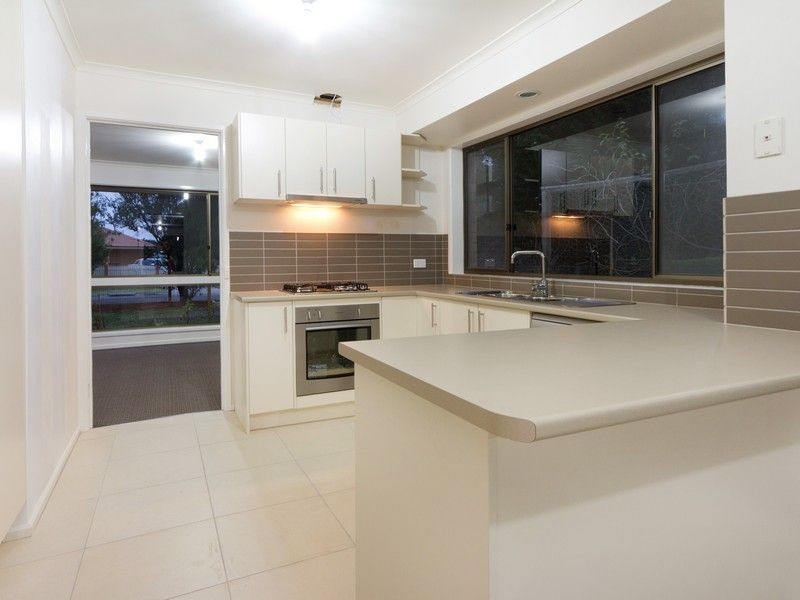 9 Buckley Street, Safety Beach VIC 3936