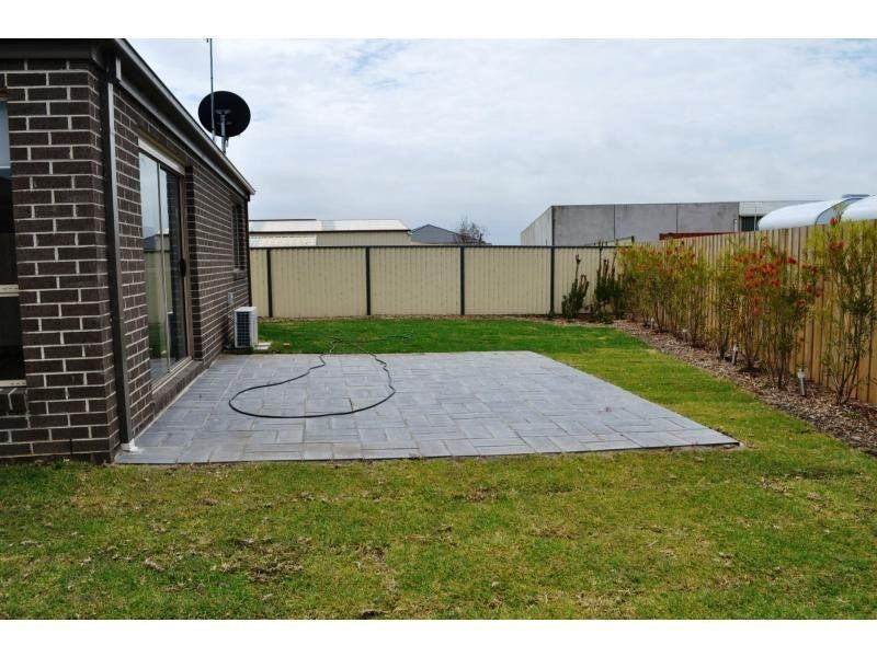 22A Walmac Close, Tooradin VIC 3980