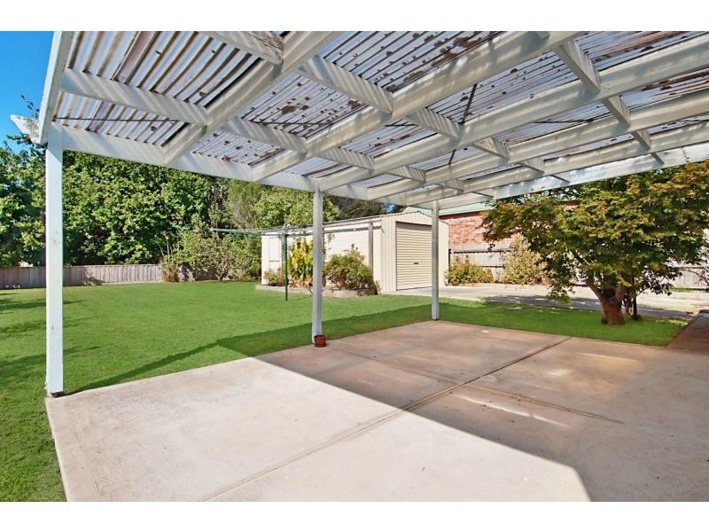 25 The Crescent, Tyabb VIC 3913