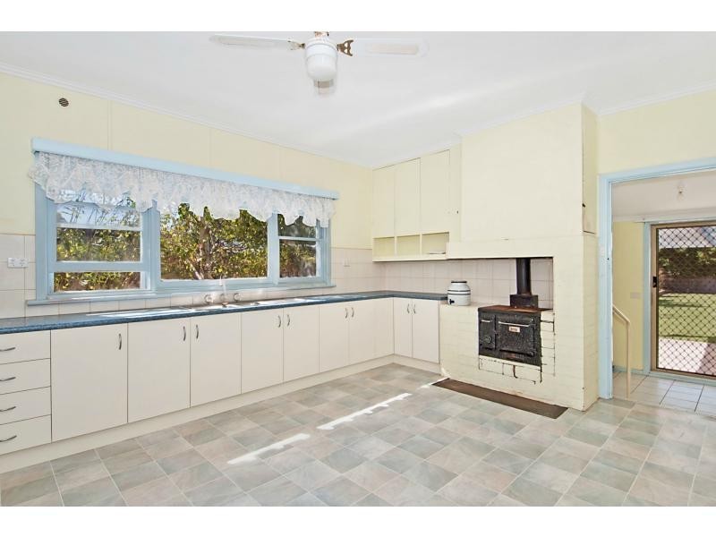 25 The Crescent, Tyabb VIC 3913