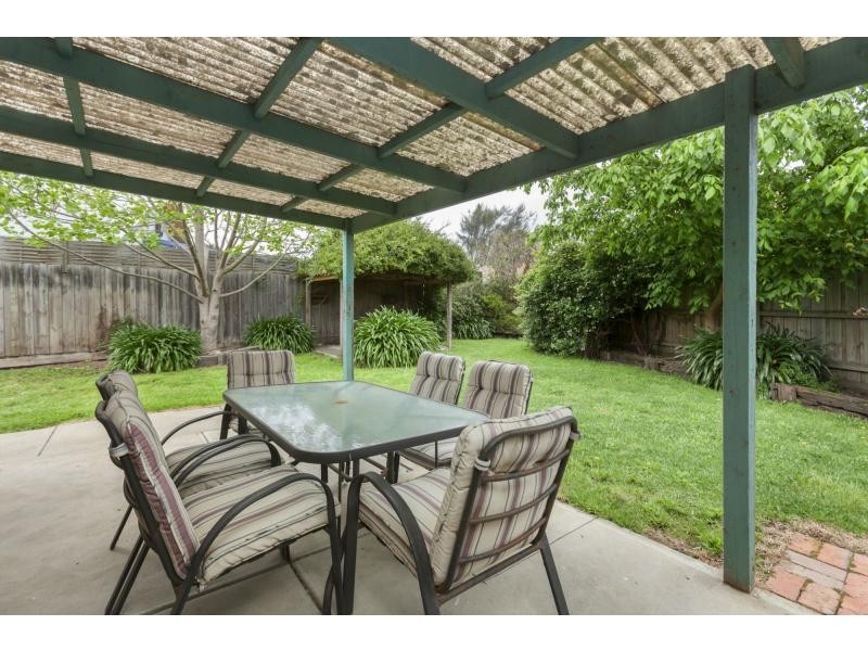 2 Craig Avenue, Tyabb VIC 3913