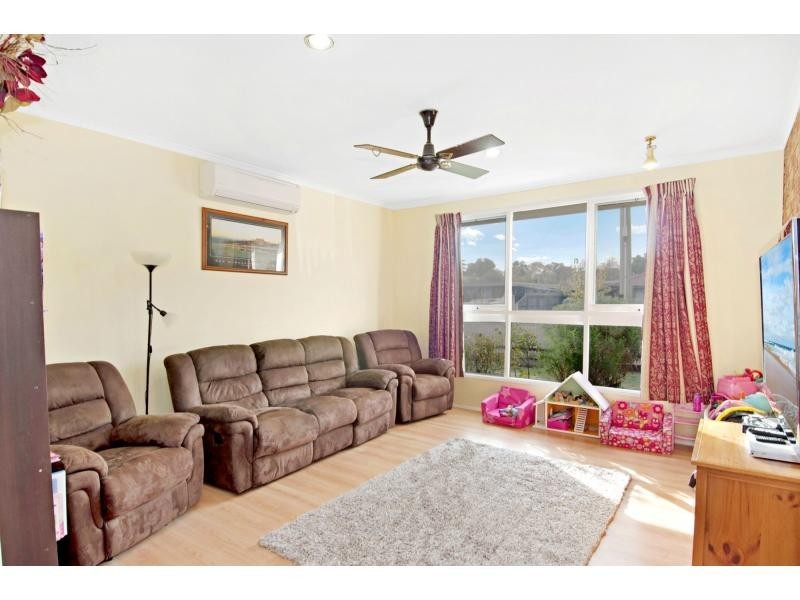 16 Gibson Avenue, Tyabb VIC 3913