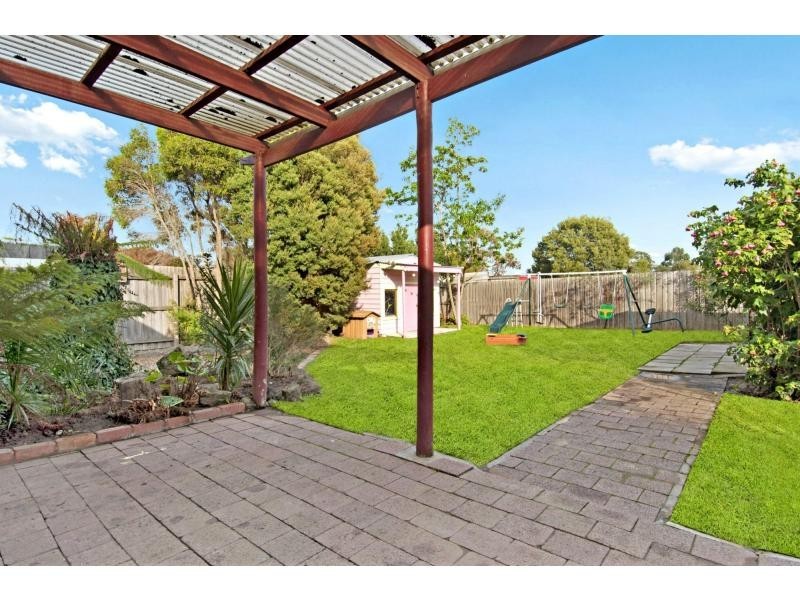 16 Gibson Avenue, Tyabb VIC 3913