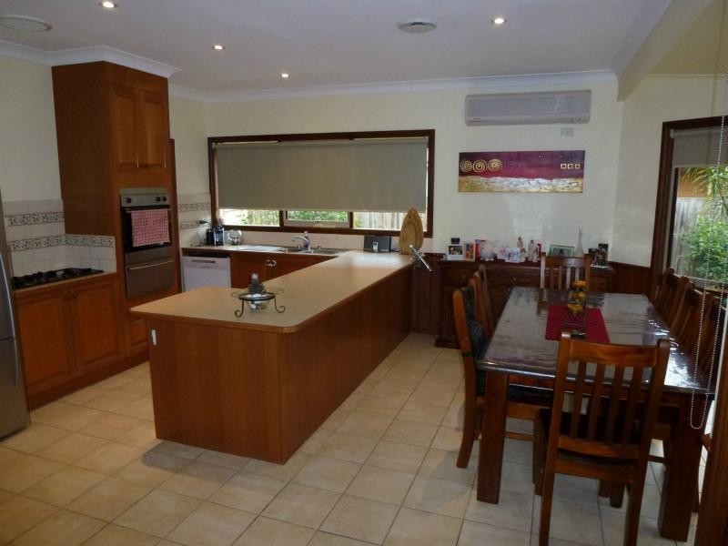 53 Roberts Street, Somerville VIC 3912