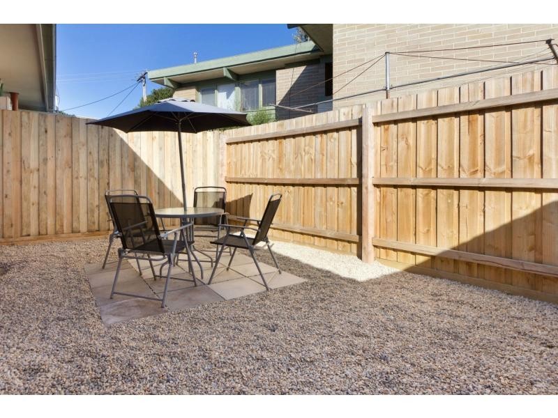 5/1-3 Wendy Avenue, Mount Eliza VIC 3930