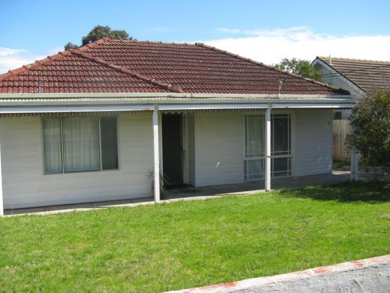 8 Lewellin Grove, Carrum VIC 3197