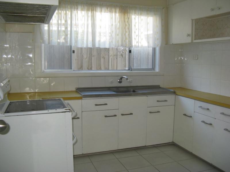 8 Lewellin Grove, Carrum VIC 3197