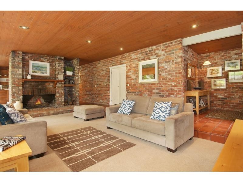 6 Island View Drive, Tyabb VIC 3913