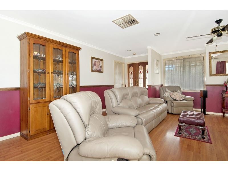 30 Cottoneaster Way, Langwarrin VIC 3910