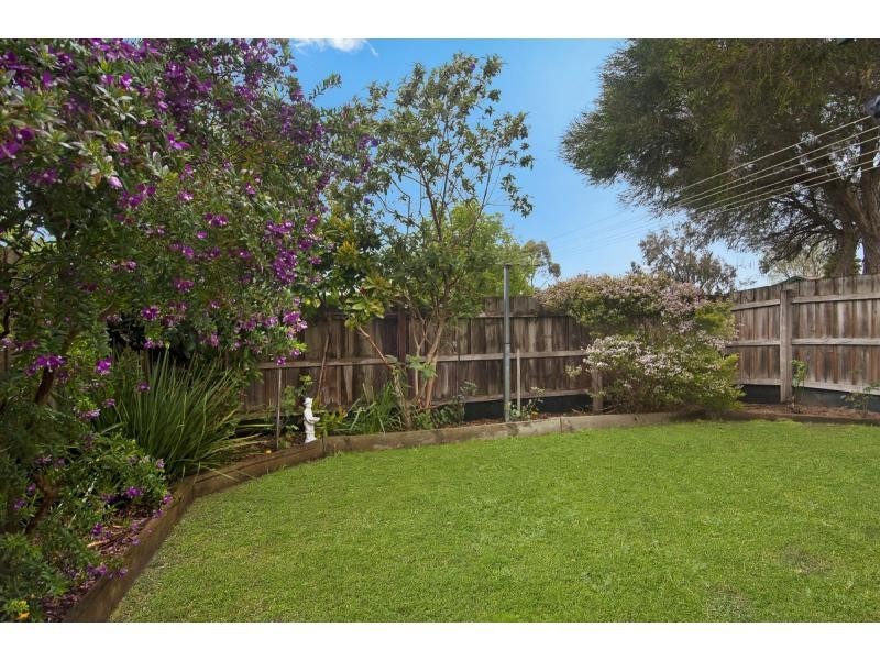 27 Cedar Drive, Hastings VIC 3915