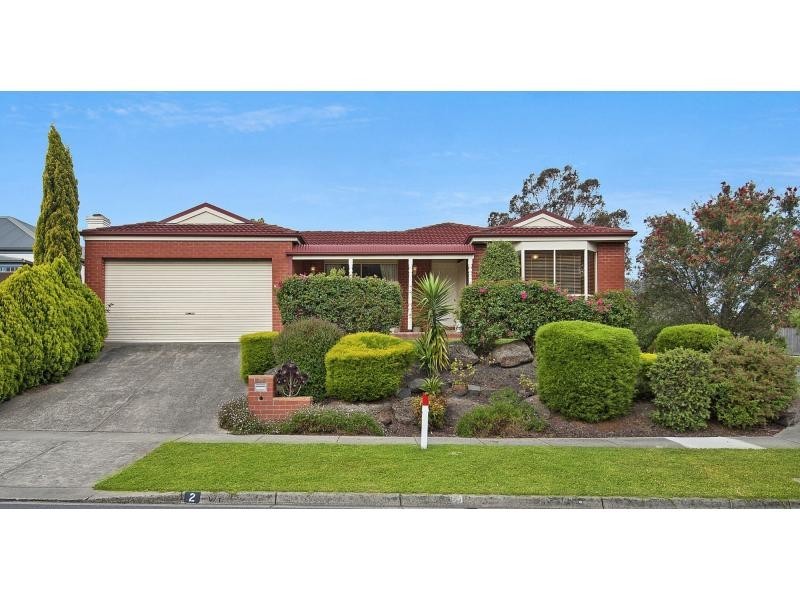 2 Cotoneaster Way, Langwarrin VIC 3910