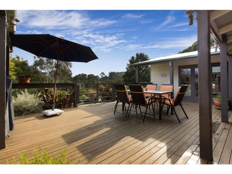 7 Pineview Lane, Hastings VIC 3915