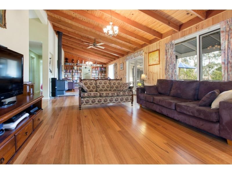 7 Pineview Lane, Hastings VIC 3915