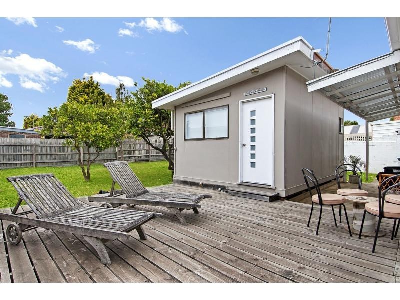 61 Foam Street, Rosebud VIC 3939