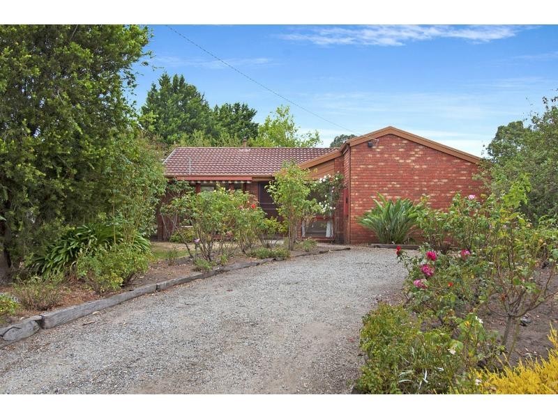 10 Tongola Court, Cranbourne VIC 3977