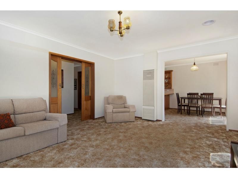 13 Delepan Drive, Tyabb VIC 3913