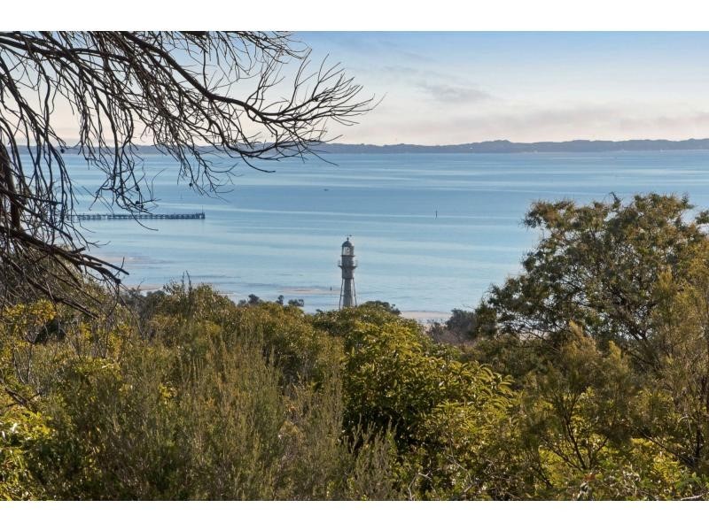 8 Waller Place, Mccrae VIC 3938