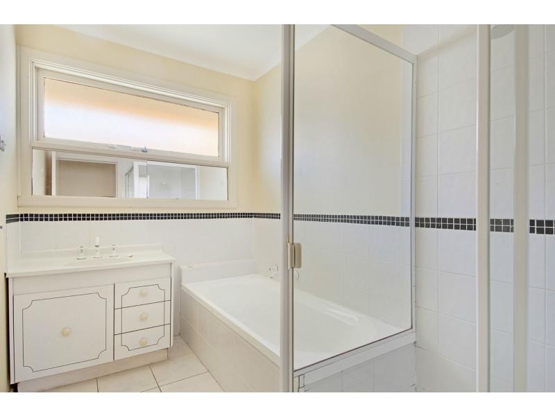 1/14 Central Avenue, Tyabb VIC 3913