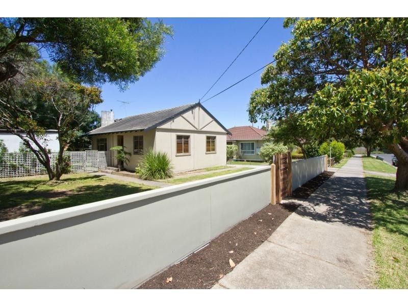 19 Iluka Place, Mornington VIC 3931