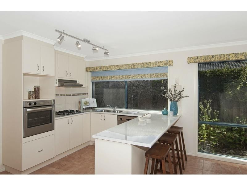 26 Caversham Drive, Mornington VIC 3931
