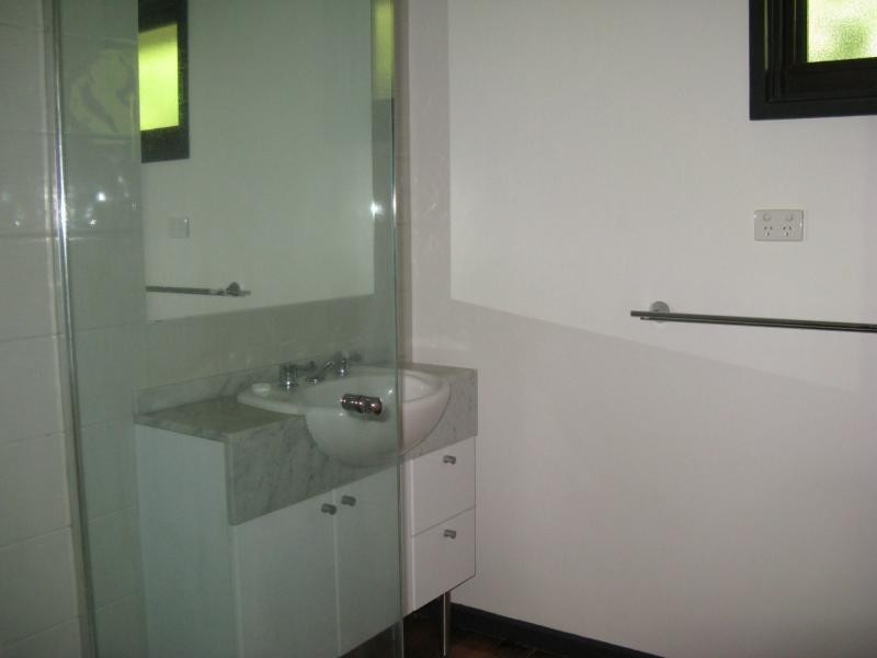 8 Nelson Street, Mornington VIC 3931