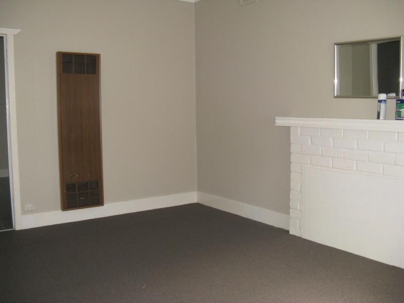 15 Mark St, Rosebud VIC 3939