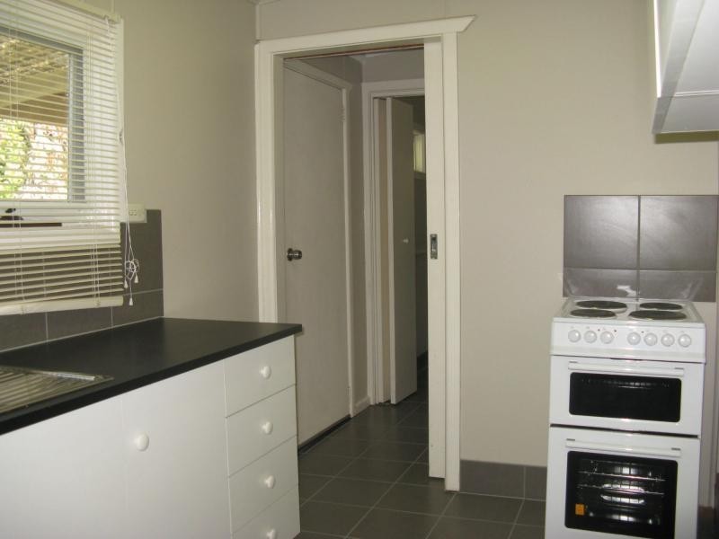 15 Mark St, Rosebud VIC 3939