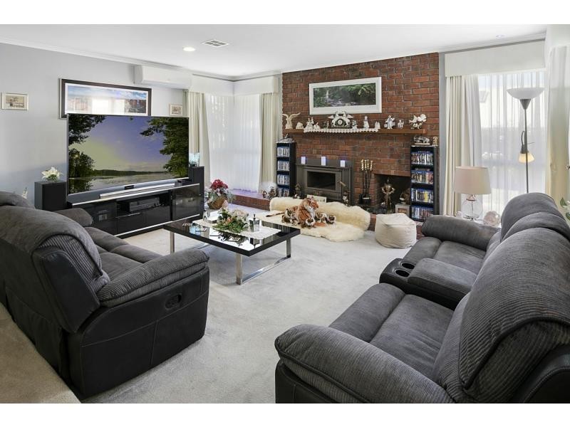 60 Chesterfield Road, Somerville VIC 3912